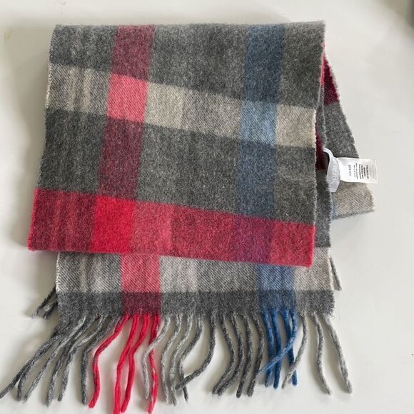 Cashmere scarf Unisex plaid, gray blue like new no smoking. Soft - Picture 5 of 6